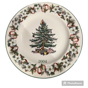 Spode The Christmas Tree Year Plate 2004